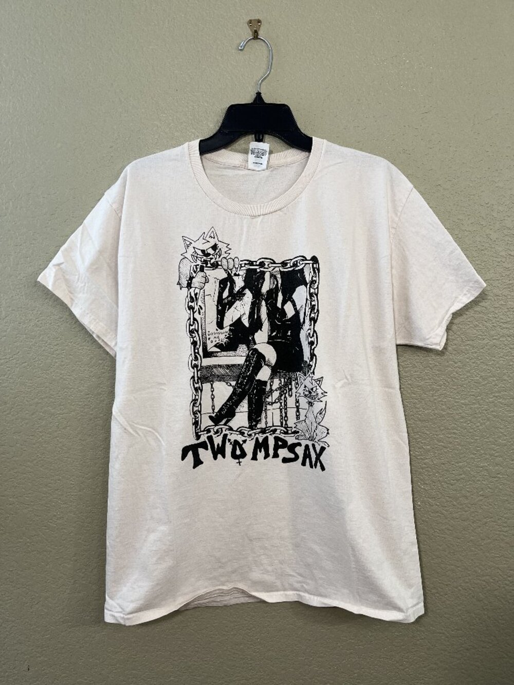 Twompsax Cher Strauberry T-shirt Large